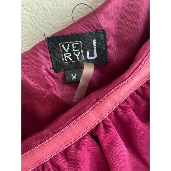 ⭐️Very J | One Shoulder Ruffle Dress with Pockets, Size M - Picture 9 of 13